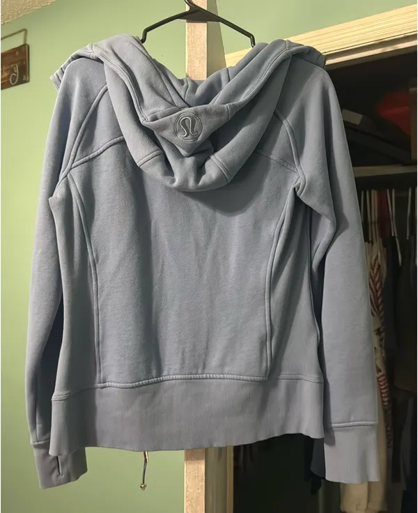 Lululemon jacket  - Image 3