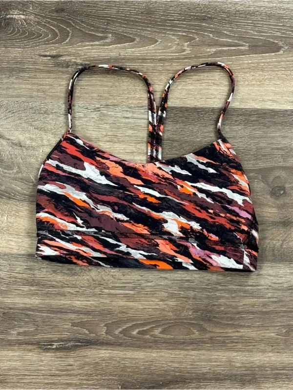 Lululemon Lunar New Year Flow Y Nulu Bra Women’s 4 - Image 3