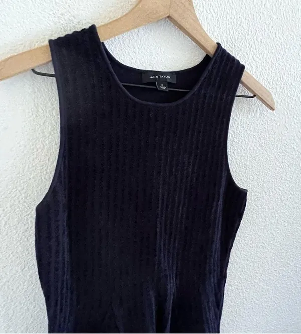 Ann Taylor Blue Ribbed Textured Peplum Top Tank Shirt Blouse Medium - Image 3