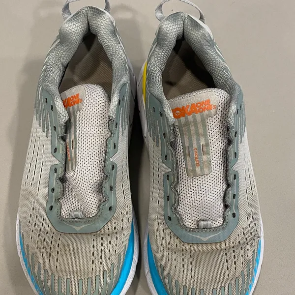 Hoka One One Women's Clifton 5 Grey and Yellow Running Shoes - 9 - Image 3