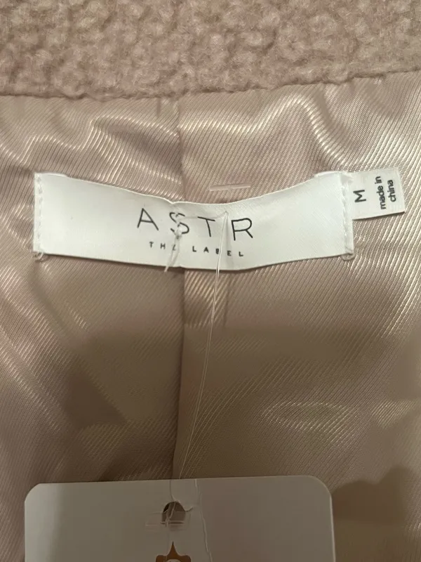 ASTR the label cream winter coat - Image 5