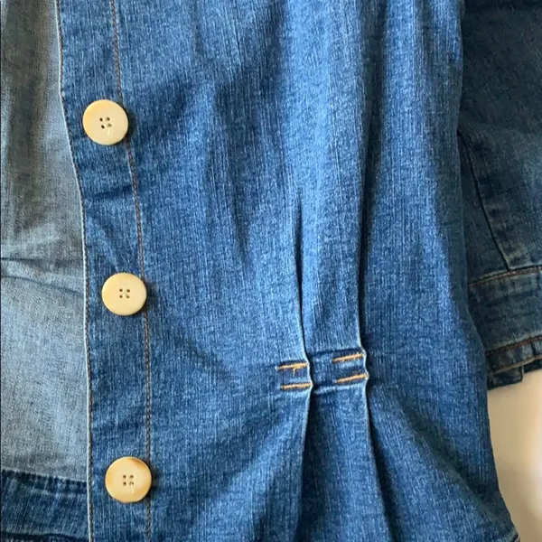 Coldwater Creek jean jacket - Image 3