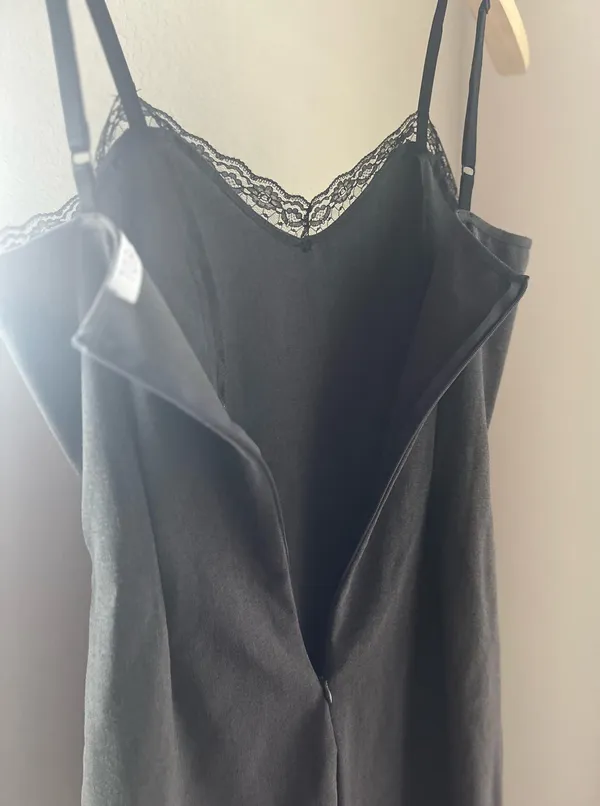 Tobi Grey Lace Trim Dress - Image 4