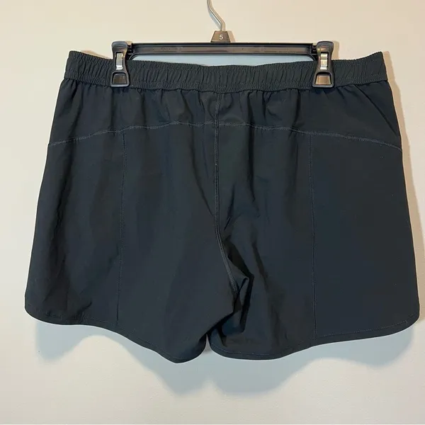 Lands’ End Women’s Black Athletic Shorts‎ 10 - Image 4