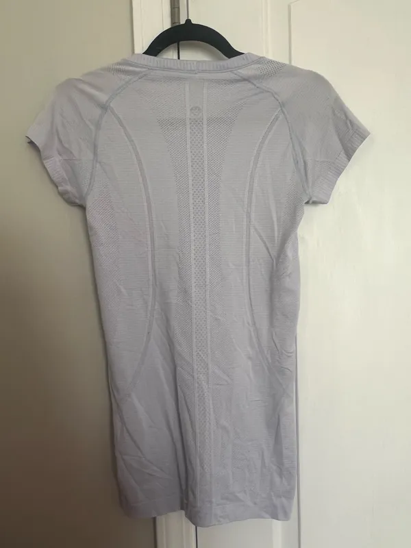 Lululemon Swiftly Tech Short Sleeve - Image 2