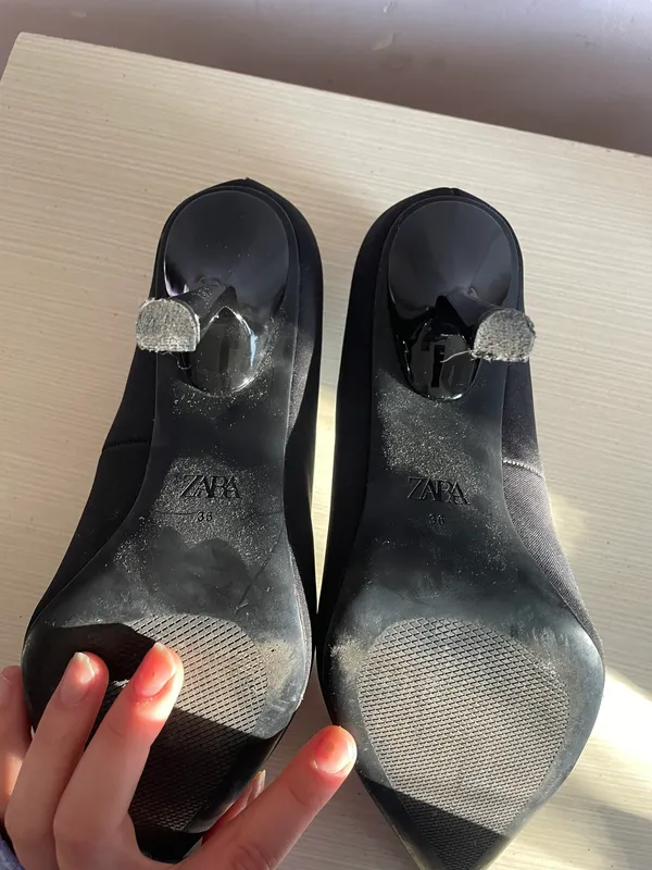 High Heels - Image 3