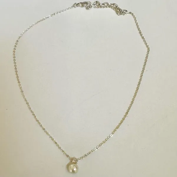 Faux pearl pendant necklace - Image 7