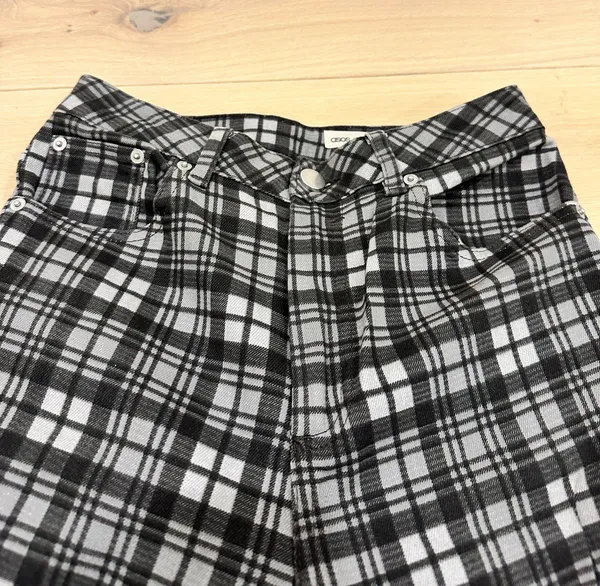 Plaid Pants Size 28 - Image 6
