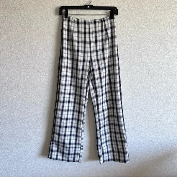 Princess Polly Women's High Rise Rolled‎ Cuff Hem Euros Pants Black/White - Image 2