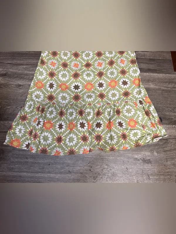 Universal Threads Olive Floral Print Midi Dress with Orange & White Accents - Image 7