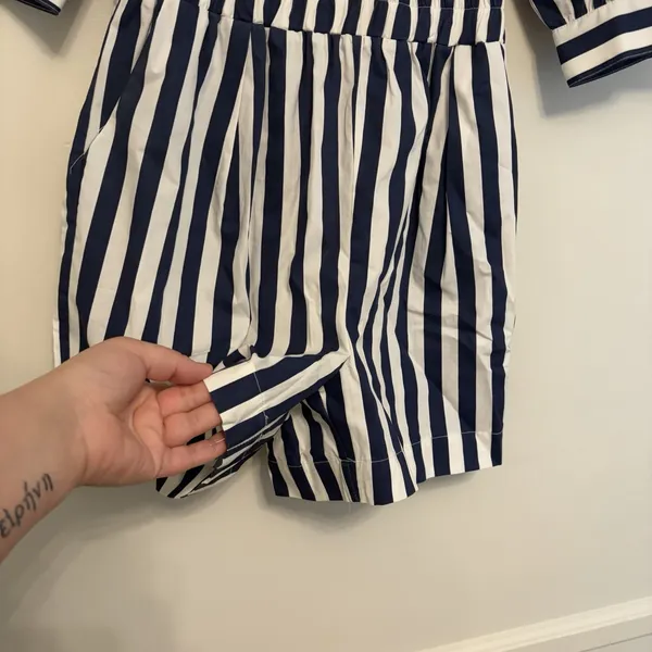Pinch Striped Blue White Button Front Romper Shorts 3/4 Sleeve Collared Medium‎ Size undefined - Image 3