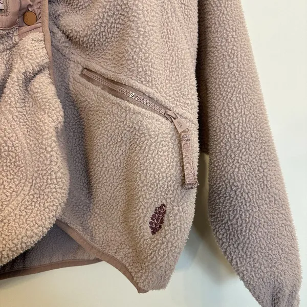 FREE PEOPLE Movement Hit The Slopes Pullover in Mocha Taupe Size X-Small - Image 5