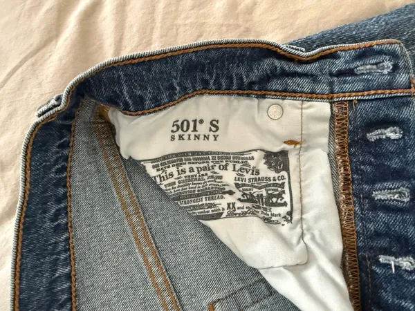 Levi’s 501 Jeans - Image 3
