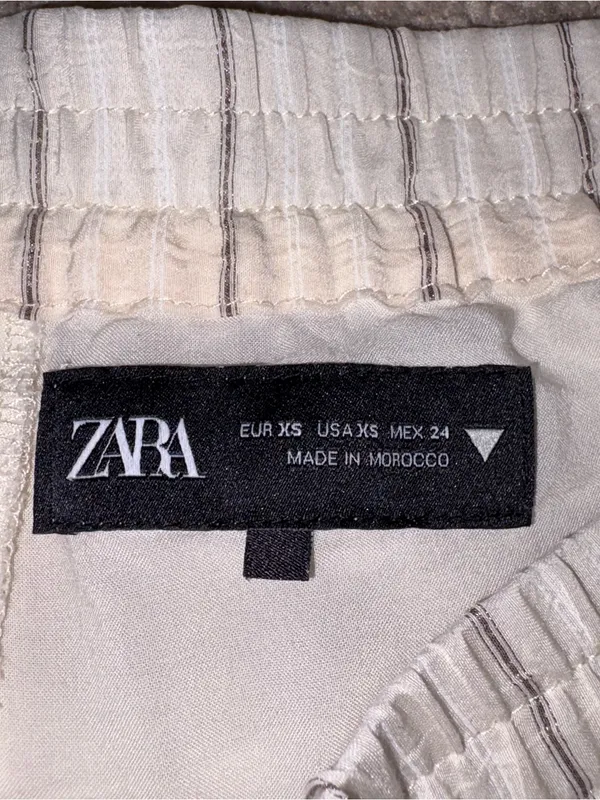 Zara Cream Striped Women's Shorts Size: XS - Image 4