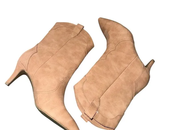 NEW DV BY DOLCE VITA Andres Western Bootie - Image 3