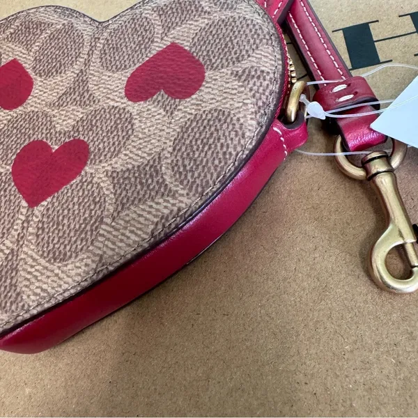 Heart Wristlet In Signature Canvas With Heart Print (Coach Cf283) - Image 4