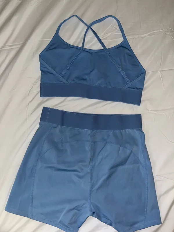Matching Set Active Shorts & Bra - Image 2