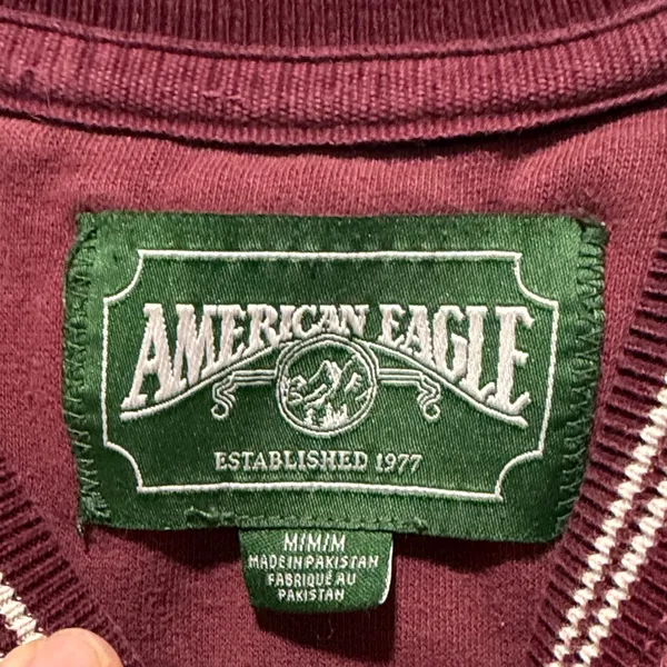 American Eagle Outfitters Burgundy Crewneck Logo Sweatshirt Woman’s Size‎ Medium - Image 2