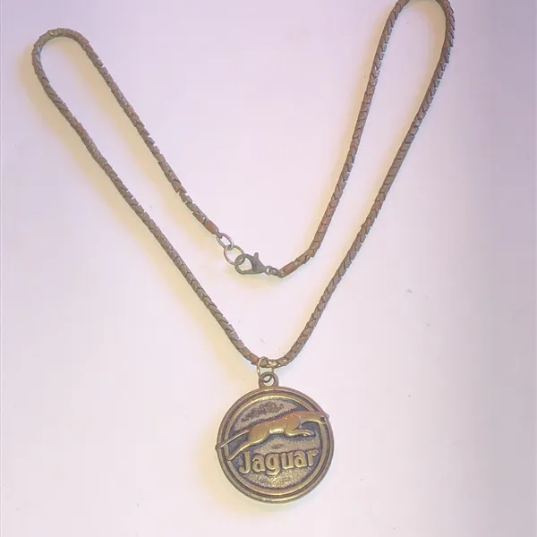 Vintage Jaguar Aged Bronze Tone Pendant Necklace - Image 3