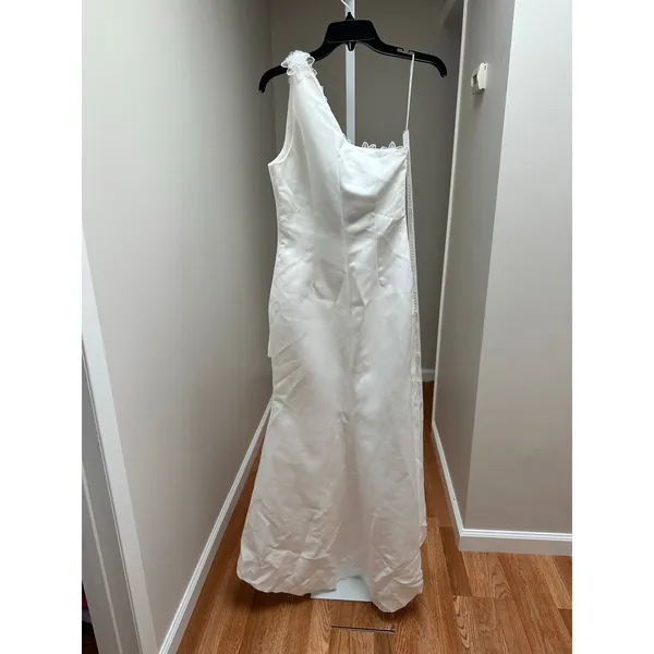 Elliatt Thalia Gown in Ivory White Size Small - Image 7