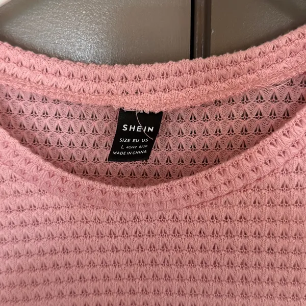 SHEIN Pink Textured Knit Top Tshirt Size Large - Image 2