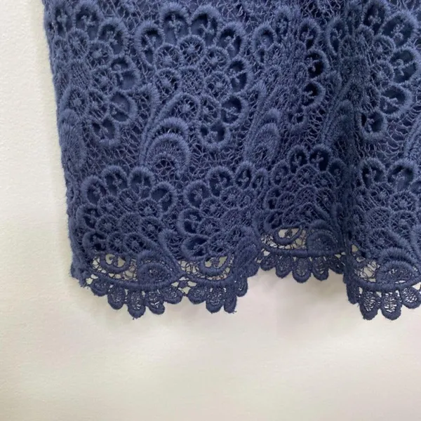 Club Monaco Navy Blue Lace‎ Embroidered Short Sleeve Mini Dress Womens Size 2 - Image 2