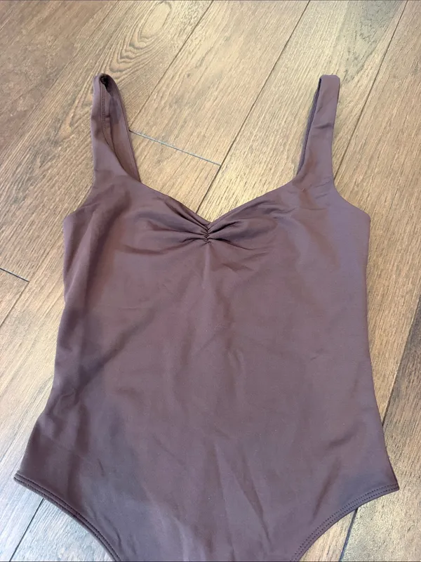 Babaton Contour Sweetheart Bodysuit in Brown Size Medium - C11-716 - Image 4