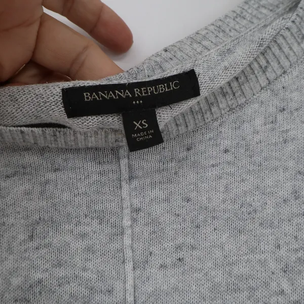Banana Republic Sweater Womens XS Pullover Gray Marled Side Slit Excellent - Image 2
