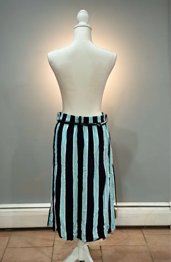 Black/Blue Westport Striped Midi Skirt Size MP EUC - Image 2