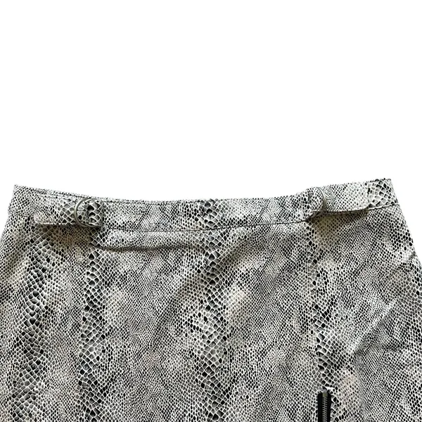 Hem & Thread Mini Skirt NWT Faux Snake SZ LG Lined Accent Side Zipper & Buckles - Image 5