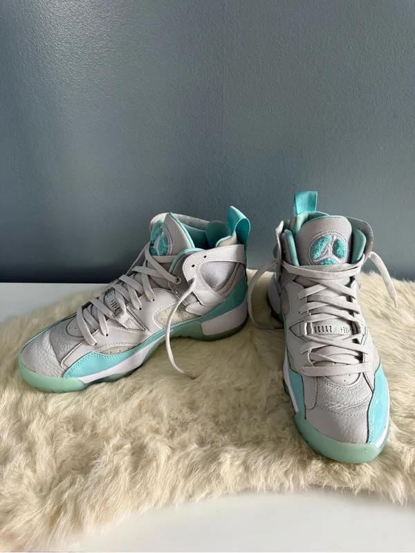 Nike Air Jordan Women’s Jumpman Two Trey Tropical Teal Sneakers - Image 2
