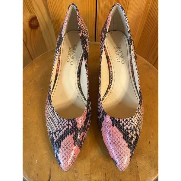 Franco Sarto Women's Pink Cobra Faux Snake Skin Pattern Pump Heels Size 6M - Image 2