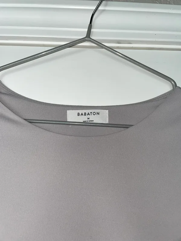 Aritzia Babaton Contour Cropped T-Shirt - Image 3