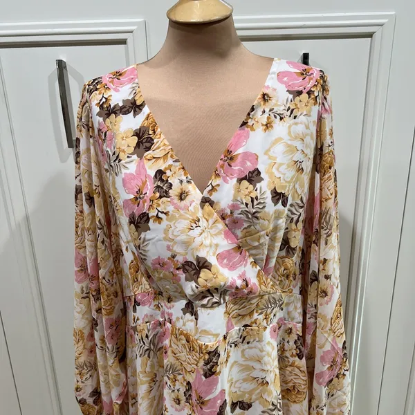 City‎ Chic Womens Juliet Floral Print Mini Dress Feminine Romantic Cottagecore - Image 3