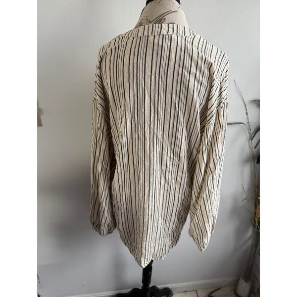 Free People Striped‎ Tunic Top Blouse Women's M/M Medium Long Sleeve Ivory Black - Image 2