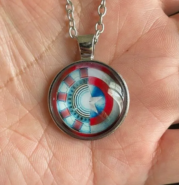 Victoria's Secret Iron Man VS Captain America necklace - Image 8