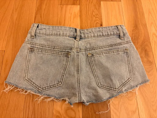 Edikted Jean Shorts!! - Image 2