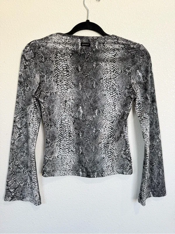 Guess Vintage 80s Snake Print Velvet Bell Sleeve Top Whimsigoth Goth Grunge Gray - Image 5