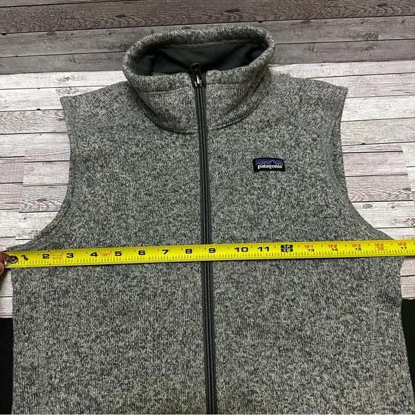 Patagonia Women’s Heather Gray Fleece Vest Size L - Image 6