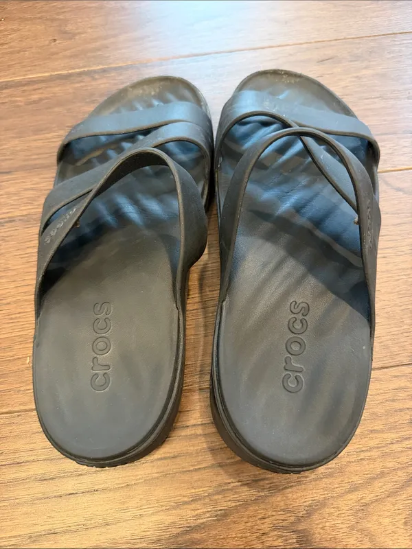 Crocs Getaway Strappy Sandal Black Size 7 - C52-013 - Image 6