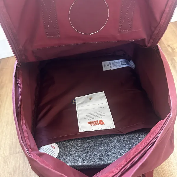 Fjallraven Kanken Backpack Bag In Ox‎ Red Unisex - Image 9