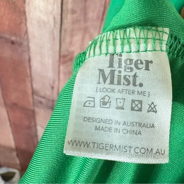 Tiger Mist Sunnie Green Cutout Dress Size‎ Small - Image 9