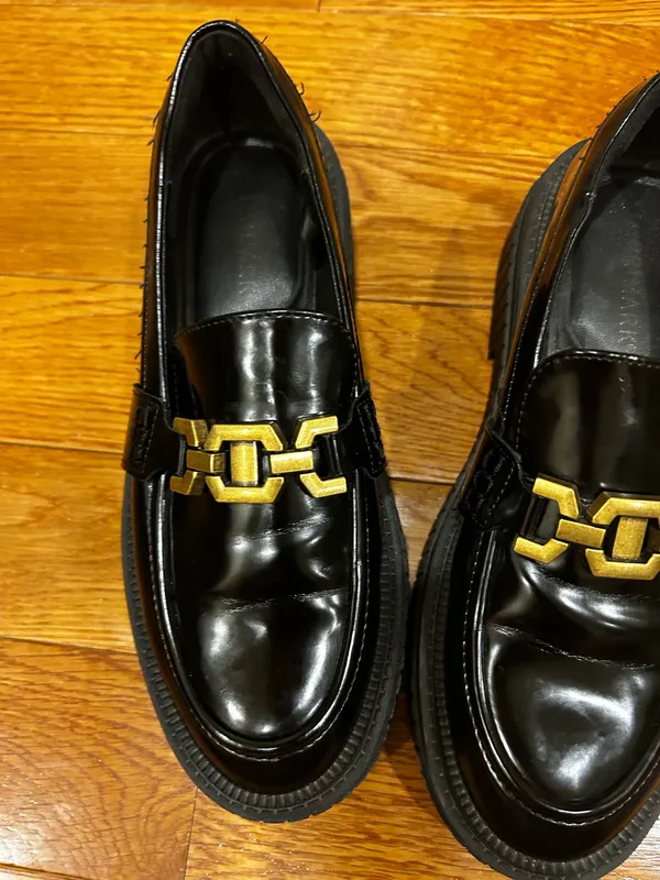 Primark Women's chunky platform Loafers with Gold Chain Accent size 7 - Image 15