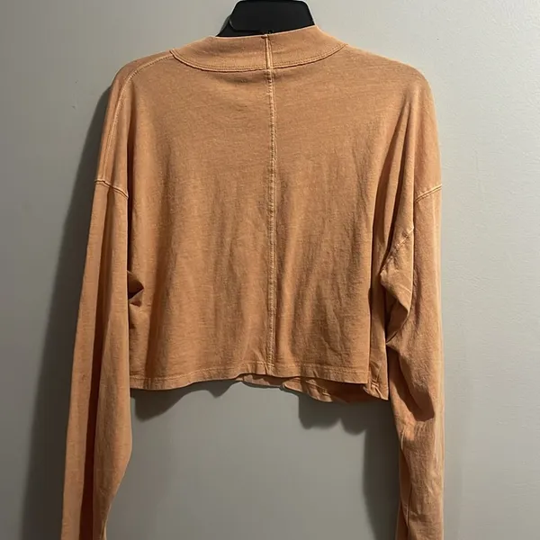 Free People We The Free fun times turtle cropped, long sleeve basic top - Image 5