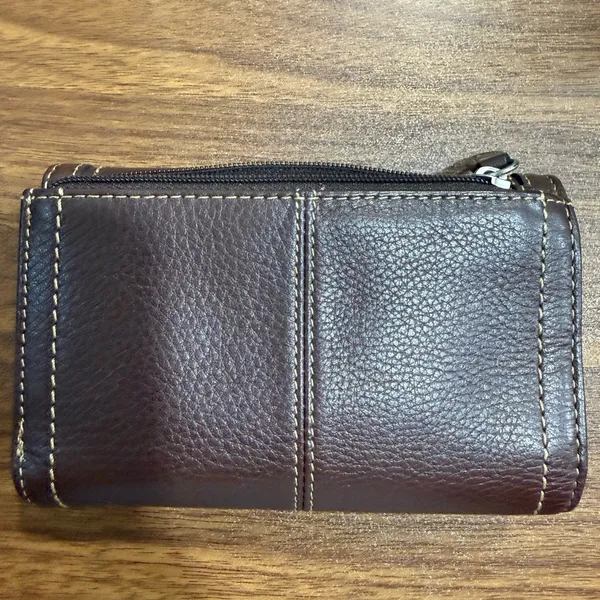 VTG Fossil Brown Buckle Leather Wallet with Stitching - Image 2