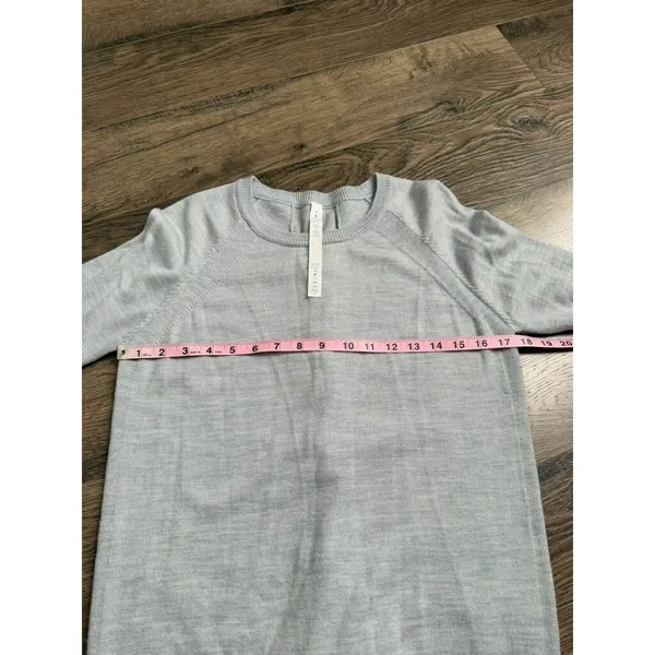 EUC Women Lululemon Gray Merino Wool Tied To You Sweater‎ SIZE 6 Lace Up Back - Image 9