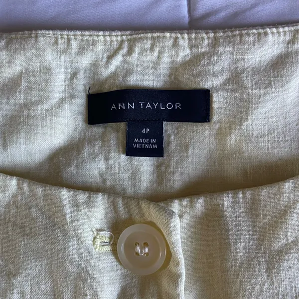 Ann Taylor Butter Yellow Linen Vest - Image 5