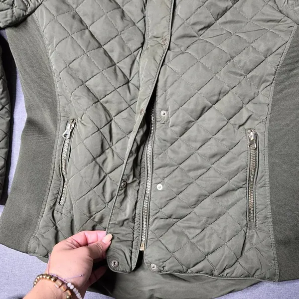New‎ York & Company Army Green Quilt Jacket - Image 9