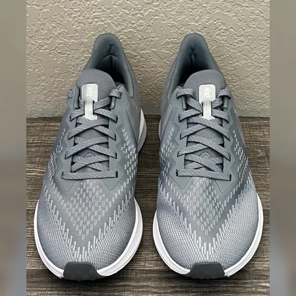 Nike Women’s Air Zoom Winflo 6 Cool Grey Color Shoes Size- 12 - Image 2