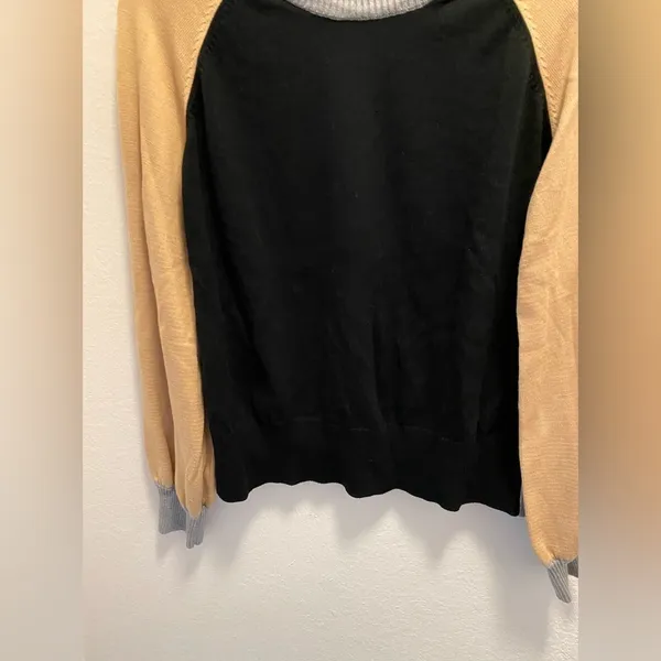 Monrow Black & Tan Color Block Mock Neck Balloon Sleeve Revolve Sweater - Image 5